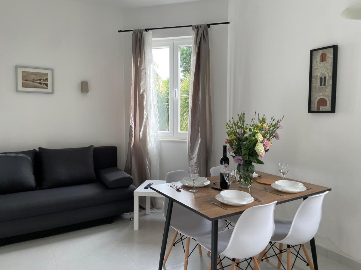 Seaside Apartments Kaštela Екстериор снимка